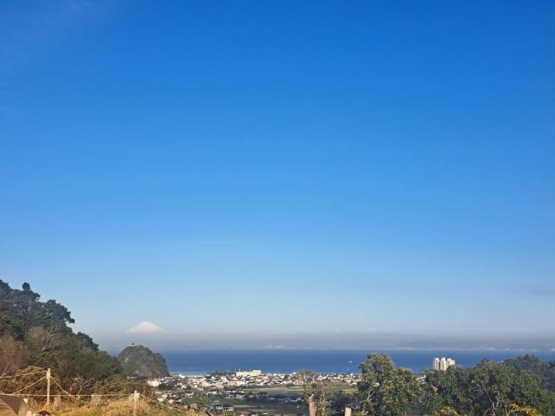 鋸南ほしふるキャンプ場から見える富士山